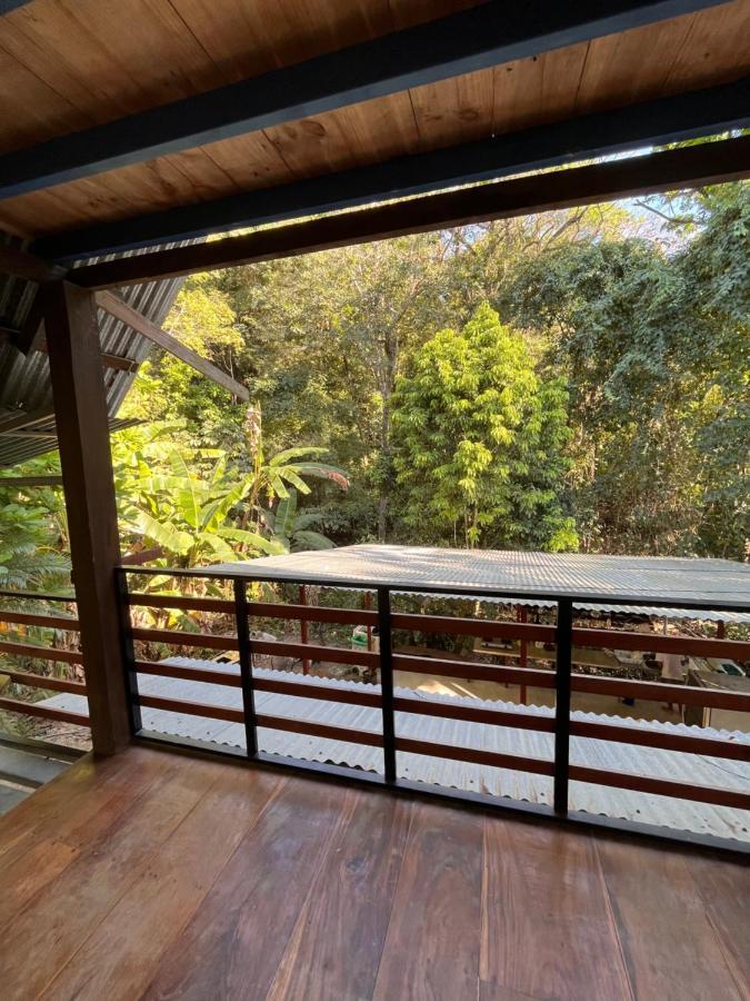 Hostel Tuanis Surf Camp Playa Santa Teresa  Ngoại thất bức ảnh