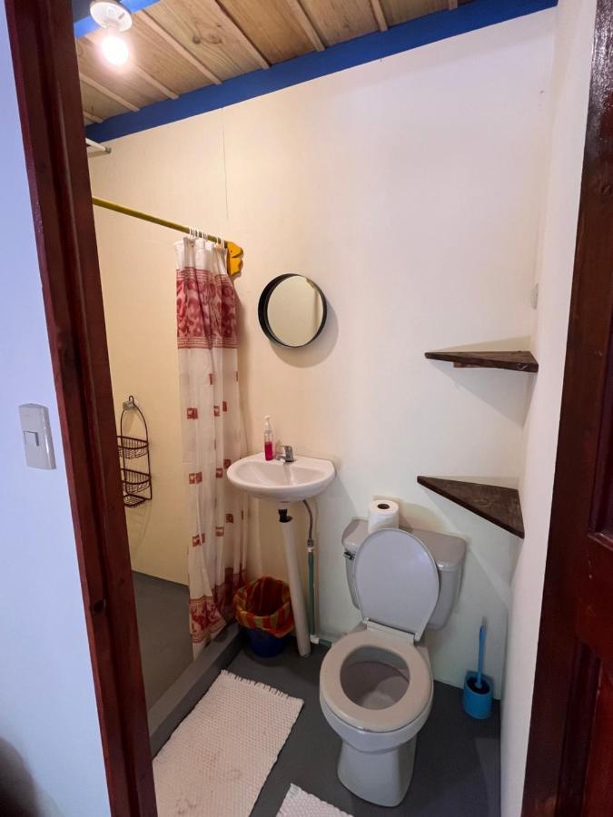 Hostel Tuanis Surf Camp Playa Santa Teresa  Ngoại thất bức ảnh